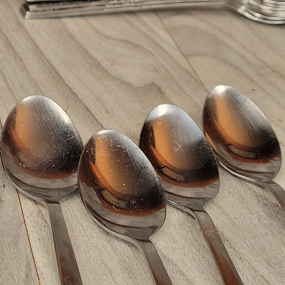 VTG Rogers Co Stainless Korea Flatware Floral Stanley Roberts Srb274 - 39 Pieces - Picture 8 of 15